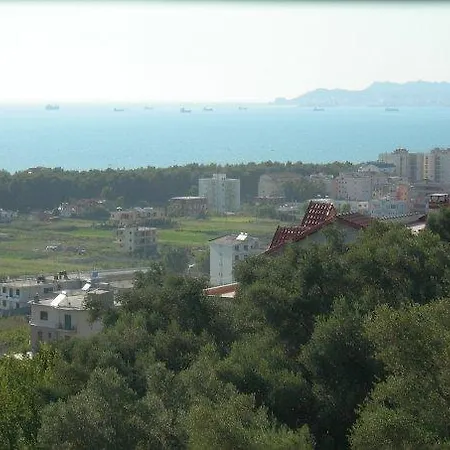 Vila Viktoria Golem (Tirana)