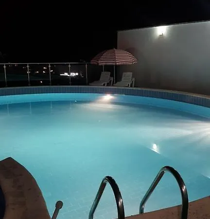 Vila Viktoria 3*